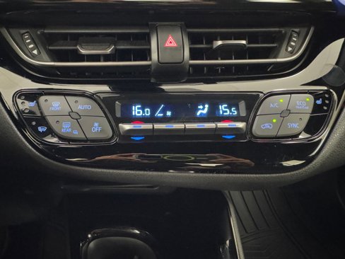 Used 2021 Toyota C-HR Nightshade image 26