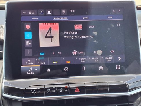 Used 2022 Jeep Compass Limited image 13