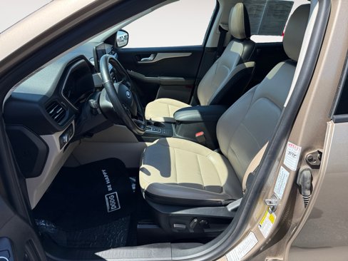 Used 2021 Ford Escape SEL image 10