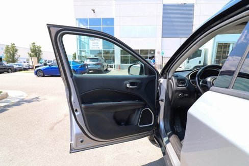 Used 2020 Jeep Compass Limited image 31