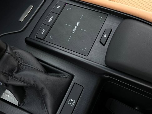Used 2022 Lexus ES 350 w/ Premium Package image 23