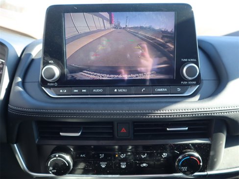 Certified 2023 Nissan Rogue S image 19