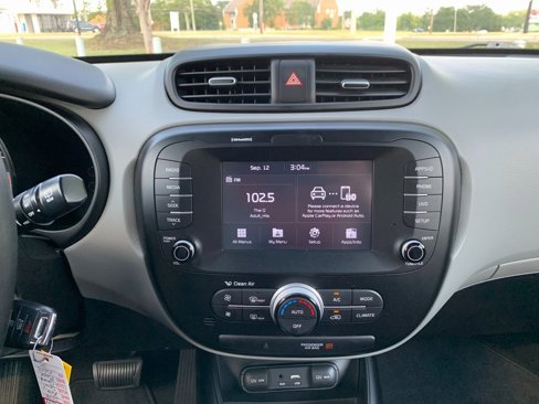 Used 2018 Kia Soul w/ Convenience Package image 16