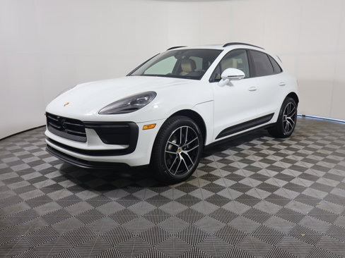 New 2025 Porsche Macan image 11