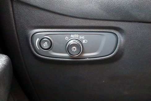 Used 2024 Chevrolet Equinox LT image 35