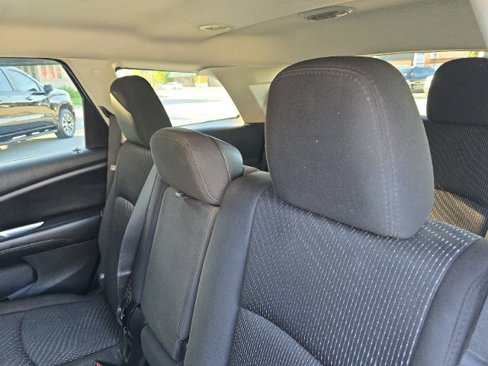 Used 2014 Dodge Journey SXT w/ Flexible Seating Group image 24