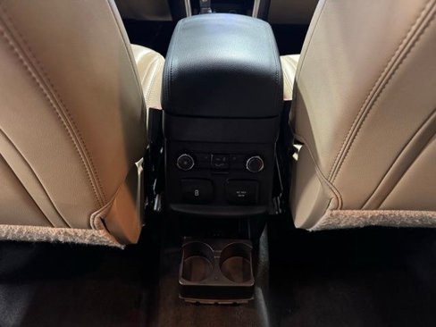Used 2017 Ford Explorer Limited image 25
