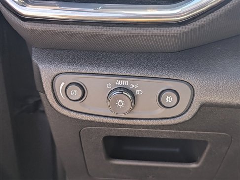 Used 2022 Chevrolet TrailBlazer LT w/ Convenience Package image 30