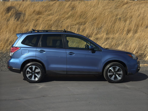 Used 2017 Subaru Forester 2.5i Premium w/ Popular Package #2A image 2