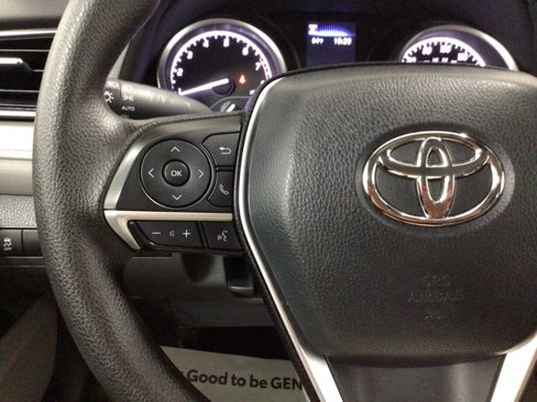 Used 2023 Toyota Camry LE image 25