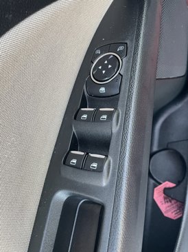 Used 2017 Ford Fusion S image 15
