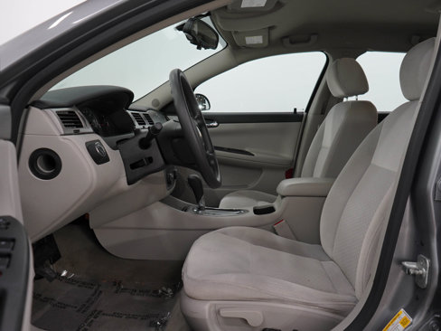 Used 2006 Chevrolet Impala LT image 16