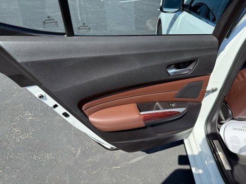Used 2015 Acura TLX w/ Technology Package image 24