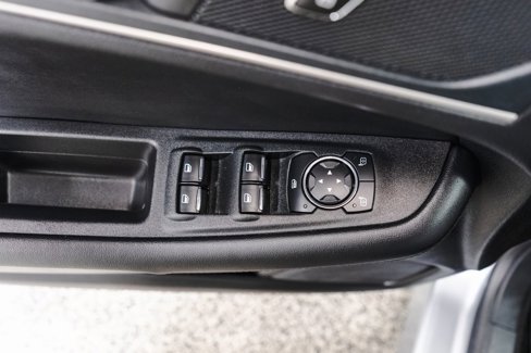 Used 2024 Ford Edge SEL image 25