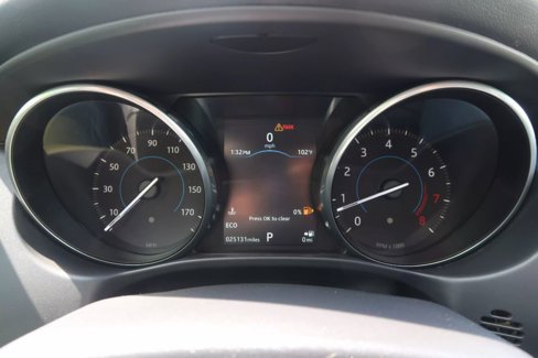 Used 2018 Jaguar XE Prestige image 37