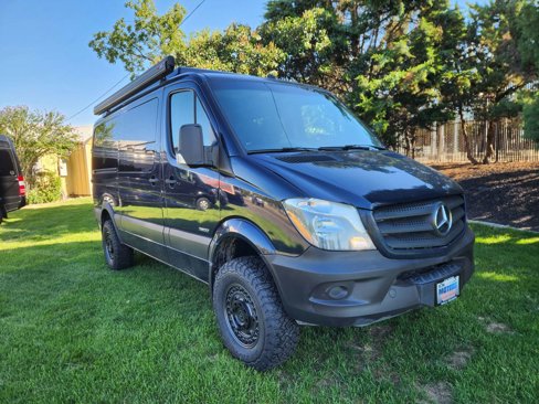 Used 2015 Mercedes-Benz Sprinter 2500 image 19