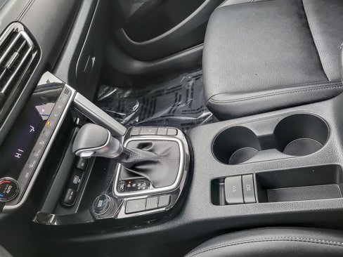 Used 2022 Kia Seltos SX w/ Sunroof Package image 19