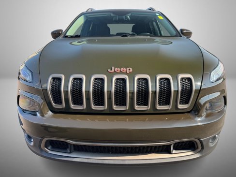 Used 2016 Jeep Cherokee 75th Anniversary image 11