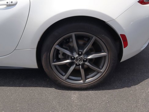 Used 2020 MAZDA MX-5 Miata Grand Touring image 9