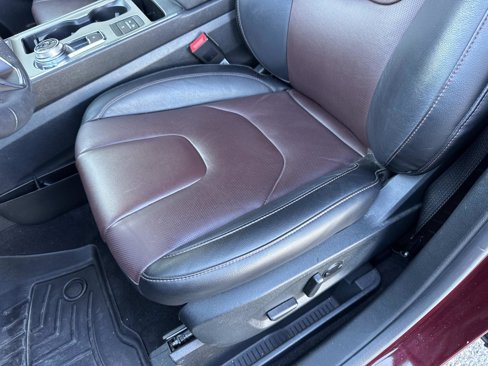 Used 2022 Ford Edge Titanium w/ Equipment Group 301A image 16