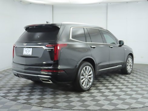 Used 2020 Cadillac XT6 Premium Luxury image 5