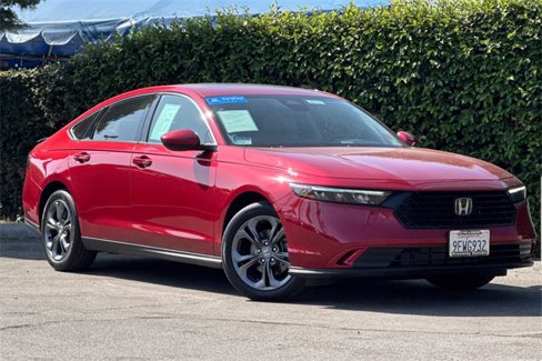 Certified 2023 Honda Accord EX image 2