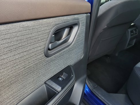 Certified 2021 Nissan Rogue S image 13