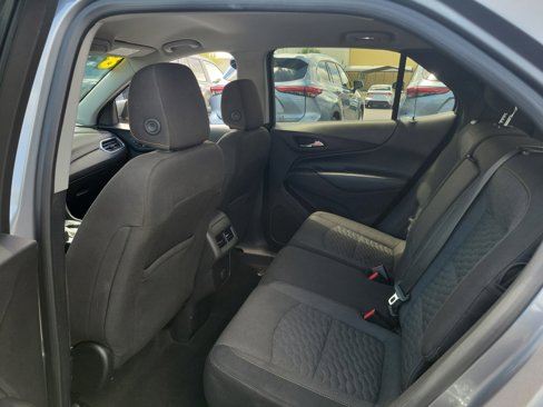 Used 2018 Chevrolet Equinox LT image 13