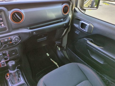 Used 2020 Jeep Gladiator Mojave image 17