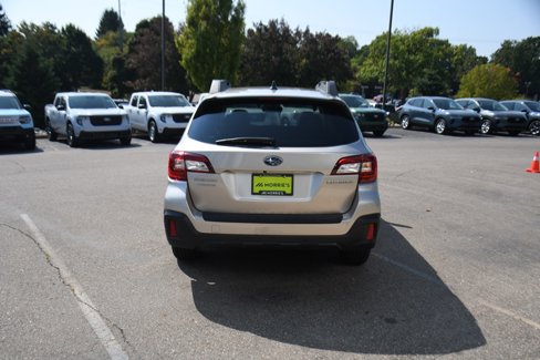 Used 2018 Subaru Outback 2.5i Limited image 5