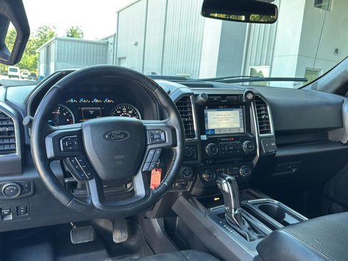 Used 2016 Ford F150 XLT w/ Equipment Group 302A Luxury image 16