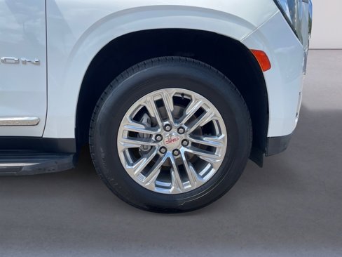 Used 2021 GMC Yukon SLT image 9