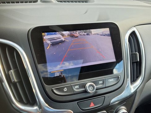 Certified 2019 Chevrolet Equinox LT w/ Sun & Navigation Package image 33