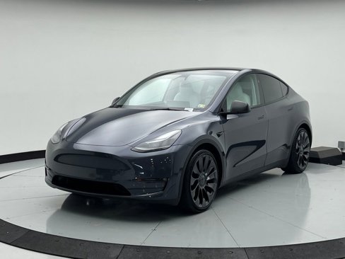 Used 2023 Tesla Model Y Performance image 1