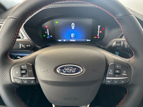 New 2025 Ford Escape ST-Line w/ Equipment Group 301A image 33