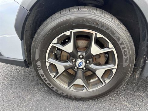 Used 2018 Subaru Crosstrek 2.0i Premium image 7