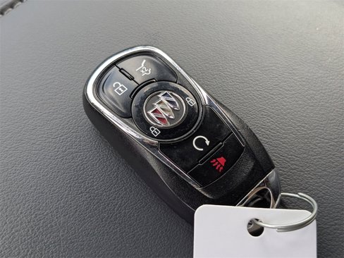 Used 2024 Buick Enclave Premium image 28
