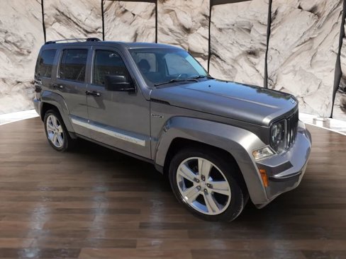 Used 2012 Jeep Liberty Limited Jet w/ Comfort/Convenience Group image 8