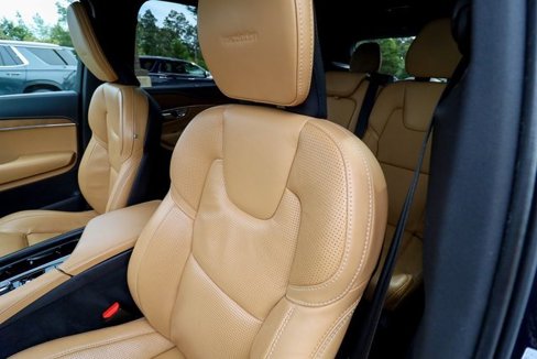 Used 2019 Volvo XC90 T6 Inscription w/ Advanced Package image 34