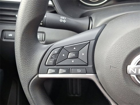 Certified 2023 Nissan Altima 2.5 SV image 17