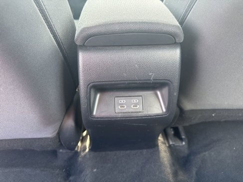 Used 2023 Toyota Corolla LE image 22