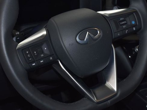 Certified 2025 INFINITI QX60 Luxe w/ Cargo Package image 17