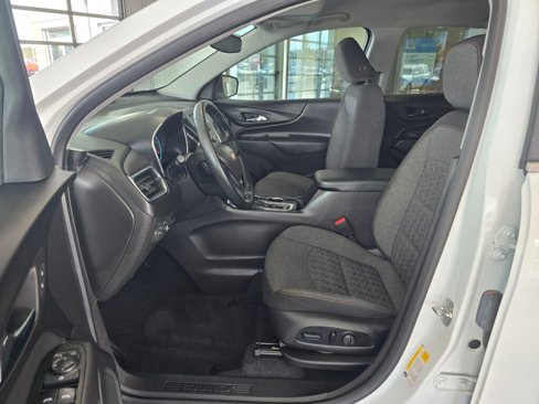 Used 2024 Chevrolet Equinox LT image 23