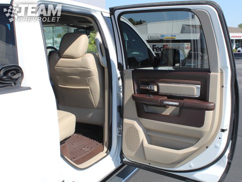 Used 2016 RAM 1500 Laramie w/ Convenience Group image 23