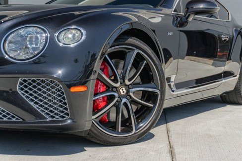 Used 2020 Bentley Continental GT V8 image 21