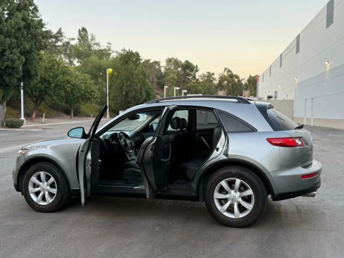 Used 2005 INFINITI FX35 AWD w/ (U01) Technology Pkg image 18