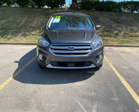 Used 2019 Ford Escape SE image 5