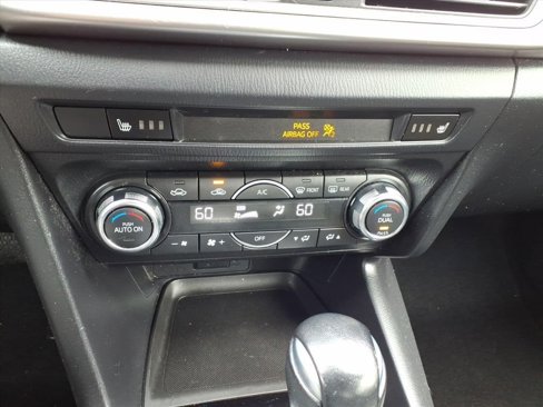 Used 2017 MAZDA MAZDA3 Touring image 20