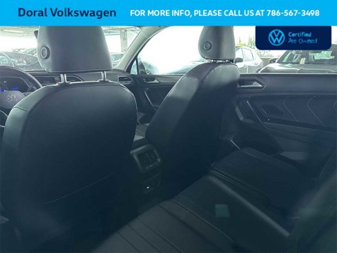 Used 2023 Volkswagen Tiguan SE image 23