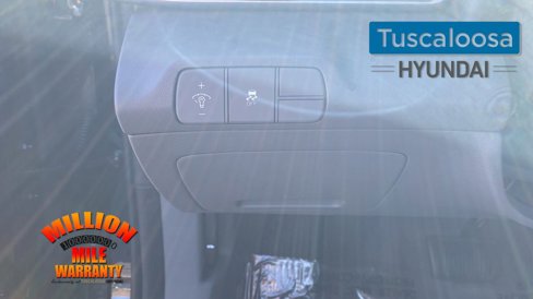 Used 2024 Hyundai Elantra SEL image 15